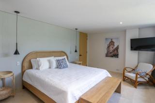 Luxury 3BR in Old Town | Near Clock Tower - 7