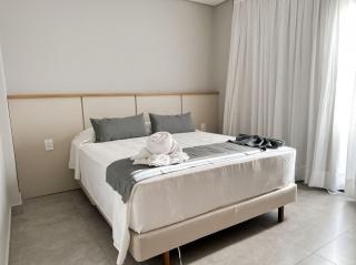 ApartDamani - Aptos por Temporada no Centro de Foz - 9