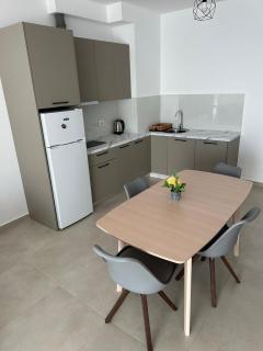 Sun Rose Apartments - 6