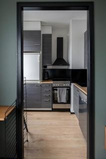 Home Suites - Boutique Apartment in City Centre & Free parking - 5