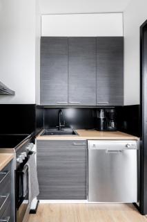 Home Suites - Boutique Apartment in City Centre & Free parking - 4