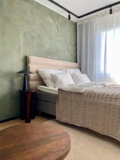 Home Suites - Boutique Apartment in City Centre & Free parking - 3
