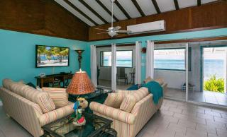 Works Wonders - Peaceful & Private 4 Bd Beachfront House with Pool - 5