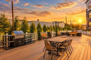Suburban Haven Stylish Loft - Kearny - 5