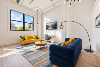 Suburban Haven Stylish Loft - Kearny - 3