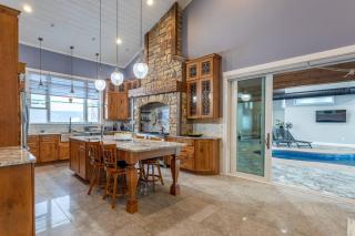 Red Fox Stables Equestrian Estate Indoor Pool - Schoharie - 9
