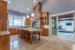 Red Fox Stables Equestrian Estate Indoor Pool - Schoharie - 4