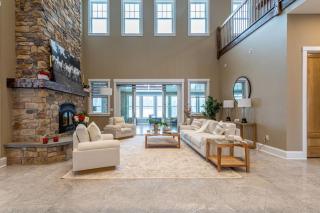 Red Fox Stables Equestrian Estate Indoor Pool - Schoharie - 3