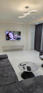 Fresh, fully furnished flat near City Centre - 5