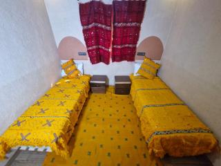Auberge Srati - 2