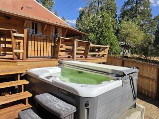 Tripps Landing-Pet Friendly-Sleeps 10 - 0