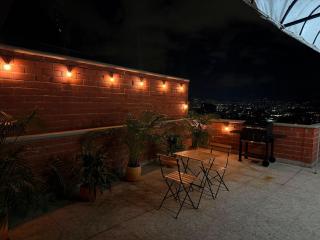 Apartment with a great rooftop in Medellín - 4