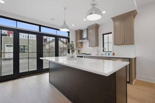 Jungle House Premier Residences - Downtown Columbus & Short North - 5