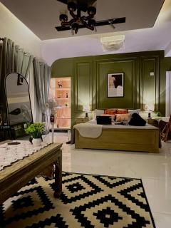 Luxury Two bedroom Apartment E-11 Islamabad- Wifi - Car parking - Iron - Netflix - 9