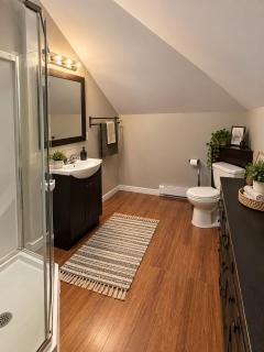 Penthouse Studio Suite- G Dumont Hospital- Highfield - 3