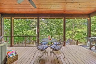 Twilight Pines - Dreamy Cabin w Hot Tub & optional Kids Loft - 3