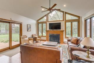 New! Private Lakefront Retreat on Lindstrom Lake - 6
