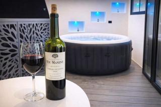 Sunrise loft with hot tub in nature - 3