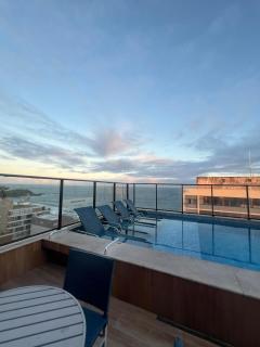 Novo! Apto com Piscina e Vaga ao lado do Farol da Barra em Salvador - 4