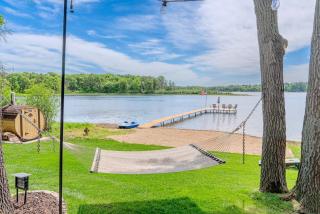 Hartley Lake Hideaway - The Perfect Getaway! - 0