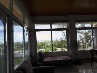 Villa Teresita Binulasan- House with Beachfront - 4