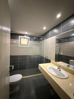Fanadir bay Premium 3BR Chalet pool view - 8