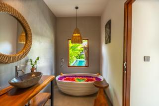 Casa Daun Villa Ubud, Peaceful 3BR with Private Pool & Garden - 4