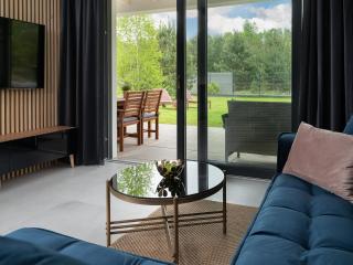 Comfortable holiday home, pool, sauna, jacuzzi - 2