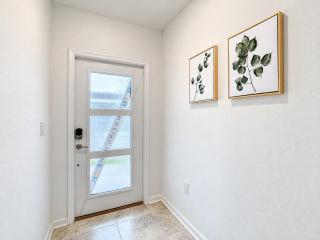 Family Themed 2BR Condo with Clubhouse Access - 5