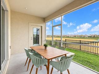 Family Themed 2BR Condo with Clubhouse Access - 4