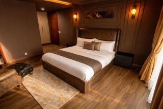 GOLD CREST RESIDENCY - Signature Designer Apartments With City Views DHA LAHORE PHASE 4 - 4