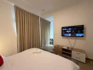 Modern Studio at Montgomery Golf Resort, Accra - 2
