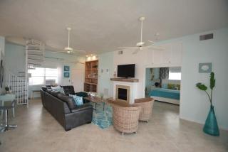 Oceanfront 4-Bed Home in Palm Coast - Palm Coast - 6