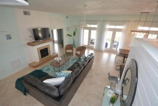 Oceanfront 4-Bed Home in Palm Coast - Palm Coast - 3
