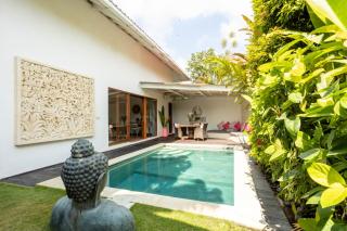 La Villa Oberoi (2 BR) - Seminyak - 8