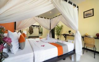 Home Indochine Boutique - 1