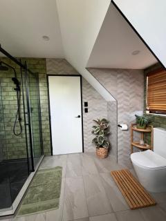 Edward's Garden Apartment - 8
