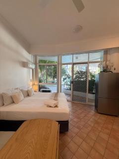 Surf Parade Resort - 8