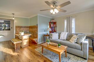 Walk to Town! West Liberty Home w/ Gazebo & Deck - 7