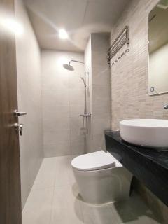 Gemini Premium Hotel & Apartment West Lake - 7