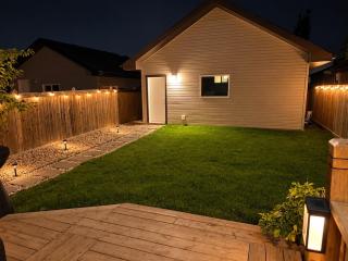 Family-Friendly 5BR Home, Basement Included - 8