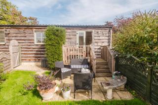 Hoglets - Cosy Countryside Retreat - 0