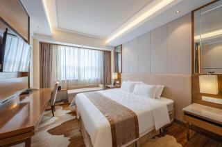 Jinan Blue Horizon Hotel Shizhong - 4