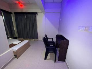 Northern Breeze Guest House - Kondavil - 3