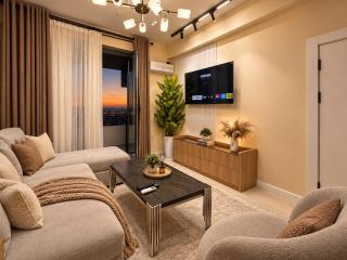 Skyline Sunset Apartment, NRG U Tower - 5