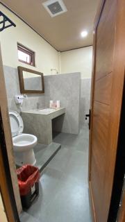 Toba Village Inn - 9