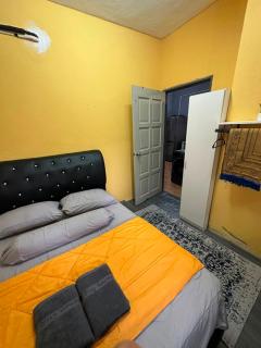 MRs MIZY HOMESTAY - Pasir Mas - 1