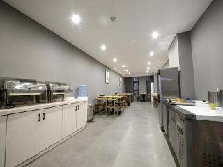 Shell Hotel Zhengzhou East High-Speed Railway Station Zhengdong Commerical Center - 9
