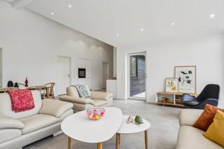 New Inviting Holiday Home Near Beach And Nature - 1