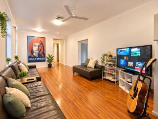 Downtown Backpackers Hostel Perth - note - Valid Passport required for check in - 9